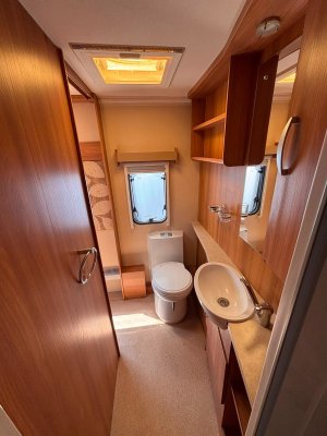 Przyczepa kempingowa Swift Conqueror 645 Warszawa – zdjęcie 8