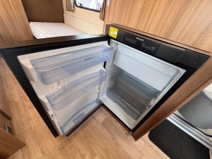 Przyczepa kempingowa Lunar Ultima 554 Łódź – zdjęcie 6
