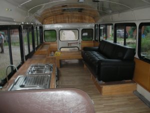 Kamper Blue Bird School Bus konwersja Gdańsk – zdjęcie 6
